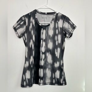 Under Armour Top